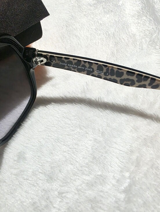 Kate Spade Black Oversized Square Sunglasses, Leopord Print, with Pink Case.